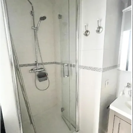 アパート Quiet And Charming Studio For Two In 2th *